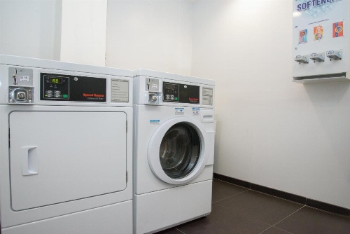 Holiday Inn New York-JFK Airport Area image 17